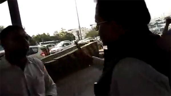 டோல்கேட் டிராபிக் ஜாமில் பாடம் கற்ற அமைச்சர் செய்த அதிரடி... வாகன ஓட்டிகள் குதூகலம்... 