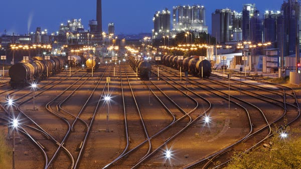 அரபுகளை அடி பணிய வைத்தது இந்தியா... இனி பெட்ரோல் விலை படிப்படியாக குறைய வாய்ப்பு... அரபுகளை அடி பணிய வைத்தது இந்தியா... இனி பெட்ரோல் விலை படிப்படியாக குறைய வாய்ப்பு...