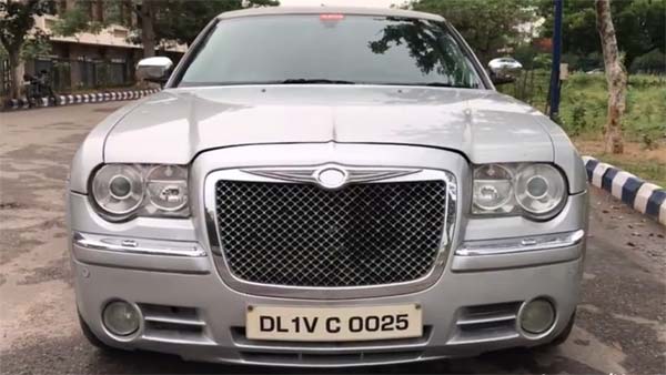 இந்த காருக்கு வெறும் ரூ10 ஆயிரம் தானா...? நம்பவே முடியலையே 