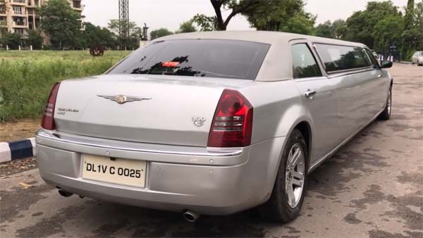 இந்த காருக்கு வெறும் ரூ10 ஆயிரம் தானா...? நம்பவே முடியலையே 