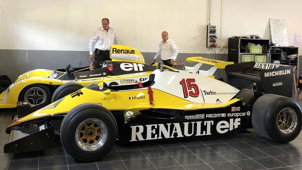 சவுதியில் பெண்கள் கார் ஓட்ட அனுமதி; முதல் நாளே எப்-1 கார் ஓட்டி அசத்திய பெண்