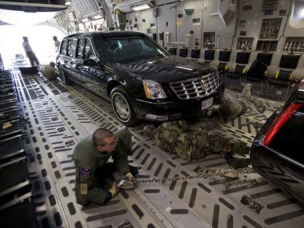 டிரம்பை விட கிம் கார் தான் விலை உயர்ந்ததாம்.! அப்படி அந்த காரில் என்ன இருக்கிறது?