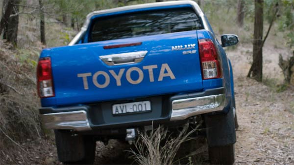 இந்தியராக இருந்தால் இந்த கார்கள் மீது ஆசைப்பட கூடாது.. இல்லாவிட்டால் பாகிஸ்தான் போக ரெடியா இருங்க.. 