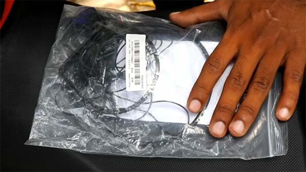 பைக் எந்த கியரில் செல்கிறது என்பதை கணிக்க முடியாமல் சிரமப்படுபவர்களுக்கு வந்தாச்சு தீர்வு!