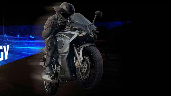 இந்தியாவின் பல்சர் பைக் மூலம் பாகிஸ்தான் மக்களை முட்டாளாக்கிய சீனா.. இதை எல்லாமா நம்புவாங்க?