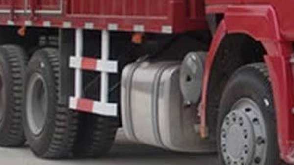 காரை இப்படி எல்லாம் மாடிஃபிகேஷன் செய்தால் போலீஸ்ல மாட்ட மாட்டீங்க..! காரை இப்படி எல்லாம் மாடிஃபிகேஷன் செய்தால் போலீஸ்ல மாட்ட மாட்டீங்க..!