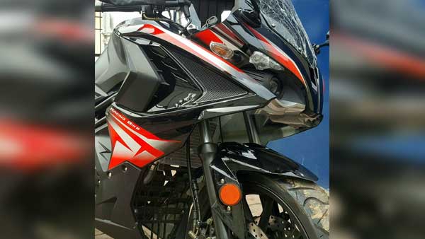 இந்தியாவின் பல்சர் பைக் மூலம் பாகிஸ்தான் மக்களை முட்டாளாக்கிய சீனா.. இதை எல்லாமா நம்புவாங்க?