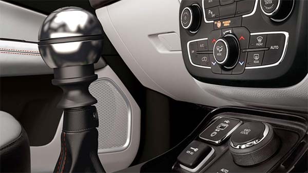 அடேங்கப்பா..! 4x4 கார்களில் இவ்வளவு விஷயங்கள் இருக்கிறதா?