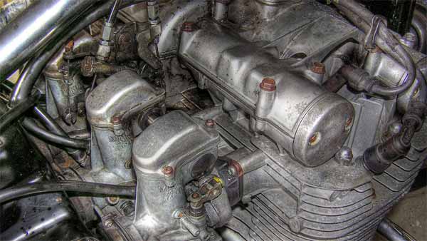 தண்ணீரில் ஓடும் பைக்; திருப்பூர் மாணவி அசத்தல் கண்டுபிடிப்பு; எப்பொழுது நடைமுறைக்கு வரும்?