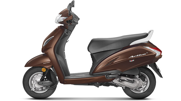 போட்டியாளர்களை குலை நடுங்க வைத்த பஜாஜ்.. கம்பீரமாக மறு அவதாரம் எடுக்கிறது சீட்டாக் ஸ்கூட்டர்.. போட்டியாளர்களை குலை நடுங்க வைத்த பஜாஜ்.. கம்பீரமாக மறு அவதாரம் எடுக்கிறது சீட்டாக் ஸ்கூட்டர்..