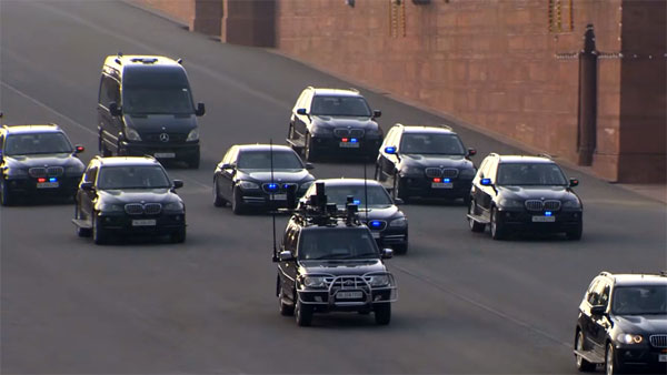 தீவிரவாத அச்சுறுத்தலால் குடியரசு தலைவர் காருக்கு புது கட்டுப்பாடு.. விஐபி கலாச்சாரத்திற்கும் முடிவு