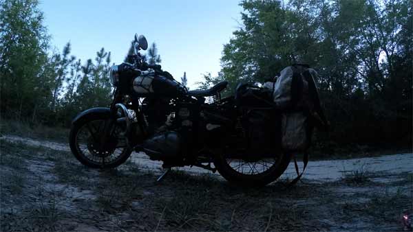 இந்தியாவின் ராயல் என்பீல்டு மீதான கொரிய இளைஞரின் காதல்.. 51 ஆயிரம் கிமீ பயணித்த உருக்கமான கதை..