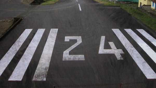 விமான நிலைய ஓடுபாதை குறித்த அறிந்திராத சுவாரஸ்யங்கள்!! விமான நிலைய ஓடுபாதை குறித்த அறிந்திராத சுவாரஸ்யங்கள்!!