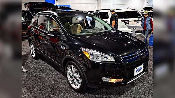 நெகிழ்ச்சி சம்பவம்.. முதல் நாள் வேலைக்கு 16 மைல் நடந்து வந்த மாணவனுக்கு கிடைத்த ஆச்சரிய பரிசு..