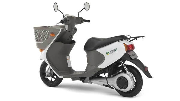 மோடிகிட்ட பேசியாச்சு... சுசுகி இன்ஜினியர்கள் வழங்க போகும் எலக்ட்ரிக் டூவீலர் மீதான கிராப் எகிறியது... 