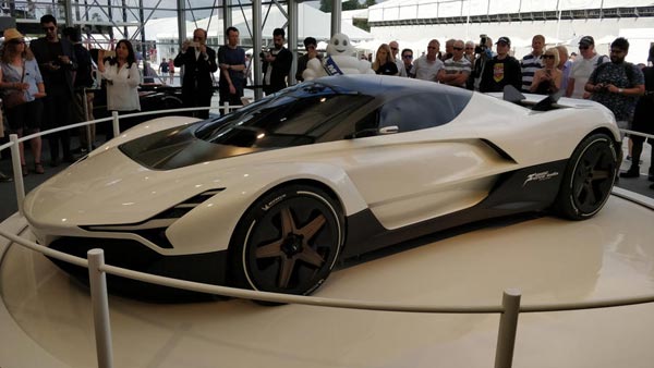 இந்தியாவின் முதல் ஹைப்பர் கார் அறிமுகம்: படங்களுடன் தகவல்கள்!!