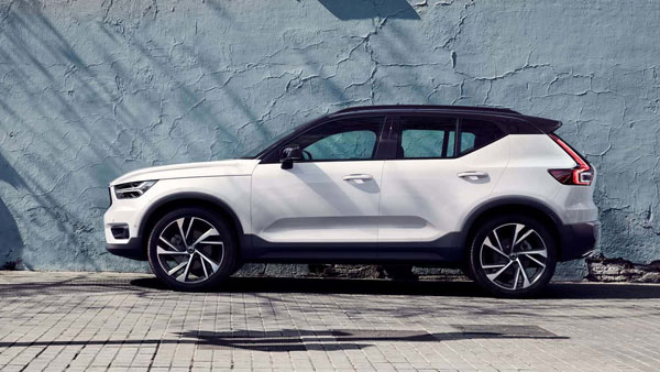 சேவாக் போல் வால்வோ XC 40 காருக்கு மாஸ் ஓபனிங்.. சந்தித்த முதல் பந்திலேயே சிக்ஸர்..