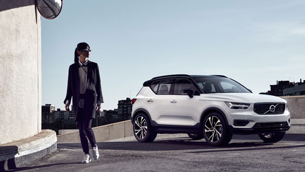 சேவாக் போல் வால்வோ XC 40 காருக்கு மாஸ் ஓபனிங்.. சந்தித்த முதல் பந்திலேயே சிக்ஸர்..