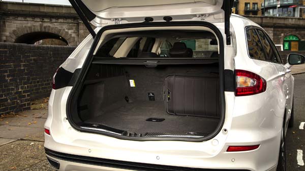 உங்கள் காரை வைத்து உங்கள் பர்ஸையே காலியாக்க துடிக்கும் நவீன திருட்டு கும்பல்; தப்பிப்பது எப்படி?