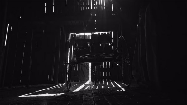 உலகின் முதல் கார் டிரைவர் ஒரு பெண்.. கணவருக்கு தெரியாமல் 106 கிமீ ஓட்டியதால் பென்ஸ் நிறுவனம் பிறந்த கதை