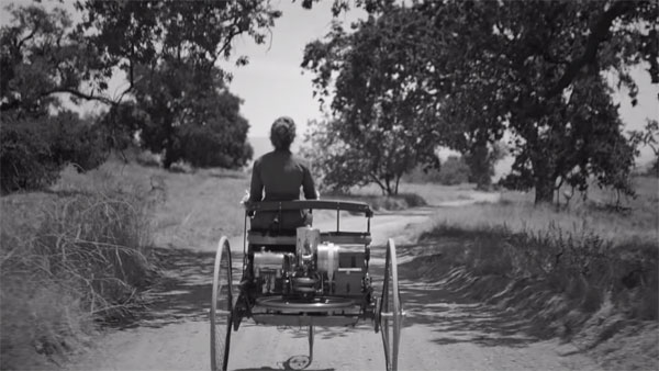 உலகின் முதல் கார் டிரைவர் ஒரு பெண்.. கணவருக்கு தெரியாமல் 106 கிமீ ஓட்டியதால் பென்ஸ் நிறுவனம் பிறந்த கதை