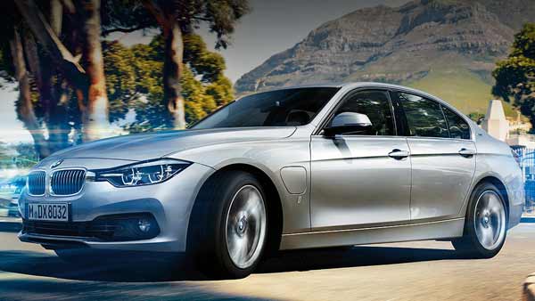 பிஎம்டபிள்யூ அலுவலகத்தில் திடீர் ரெய்டு.. முக்கிய ஆவணங்கள் பறிமுதல்.. போலீசார் அதிரடி..