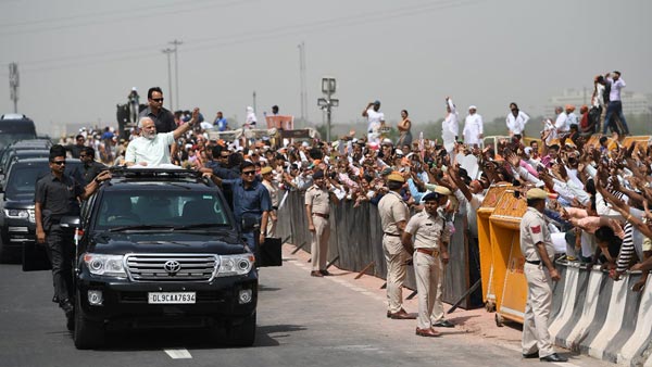 மோடி திறந்து வைத்த 14 வழி சாலை 2 மாதத்தில் சேதம்; அம்பலமாகிறது இமாலய ஊழல்? மோடி திறந்து வைத்த 14 வழி சாலை 2 மாதத்தில் சேதம்; அம்பலமாகிறது இமாலய ஊழல்?
