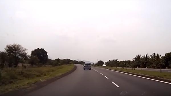 இந்தியாவில் ஏன் ஏபிஎஸ் அவசியம் தெரியுமா?