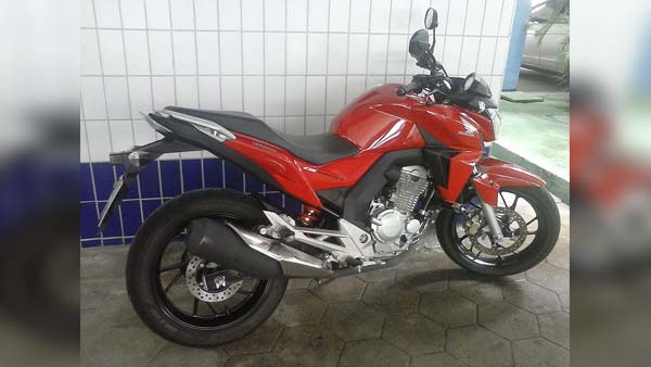 ஸ்பிளெண்டர், பேஷன் மூலம் செக்.. ஹோண்டா பைக்குகள் பற்றி மக்களை யோசிக்கவே விடாத ஹூரோ!