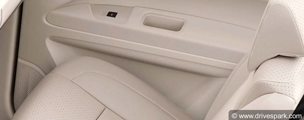 மஹிந்திரா மராஸ்ஸோ காரின் இருக்கை அமைப்பு படம் வெளியீடு!!