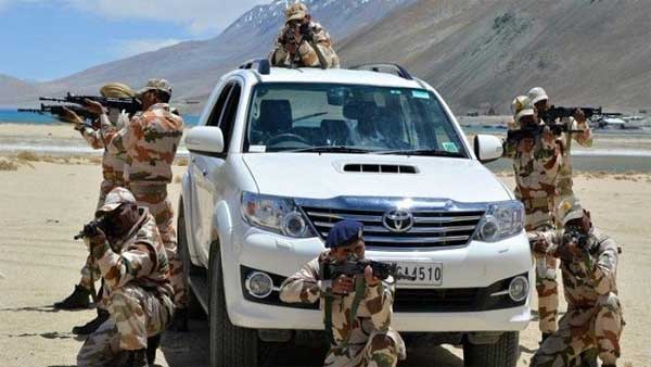 தீவிரவாதிகளிடம் இருந்து நம்மை காக்கும் இந்திய ராணுவம் பயன்படுத்தும் கார்களின் ரகசியங்கள்.. தீவிரவாதிகளிடம் இருந்து நம்மை காக்கும் இந்திய ராணுவம் பயன்படுத்தும் கார்களின் ரகசியங்கள்..