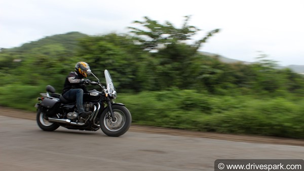 டிரையம் போனிவில் ஸ்பீடு மாஸ்டர் ... டெஸ்ட் டிரைவ்