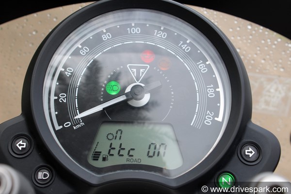 டிரையம் போனிவில் ஸ்பீடு மாஸ்டர் ... டெஸ்ட் டிரைவ்