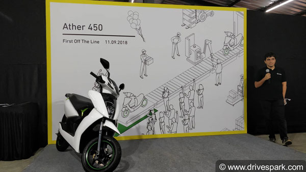 இந்தியாவின் முதல் ஸ்மார்ட் ஸ்கூட்டர் ஏத்தர் விற்பனைக்கு வந்தது 