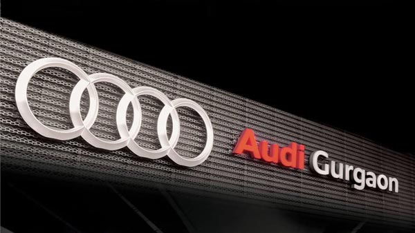 வங்கிகளில் 270 கோடி மோசடி.. இந்தியாவை விட்டு தப்ப முயன்ற ஆடி, போர்ஷே டீலர்கள் சினிமா பாணியில் கைது..