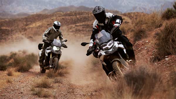 பிஎம்டபிள்யூ நிறுவனத்தின் சக்திவாய்ந்த சாகச ரக பைக்குகள் அறிமுகம்!!