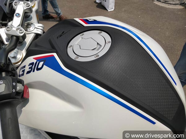 பிஎம்டபிள்யூ பைக்கிற்கு ஆயில் மாற்ற ரூ 5 ஆயிரம் பில்…. இந்த பைக் உங்களுக்கு தேவை தானா?