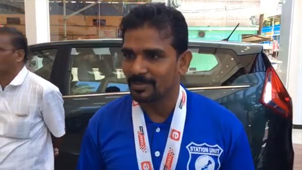 கேரள வெள்ளத்தில் உயிர்களை காப்பாற்றிய மீனவருக்கு புதிய மஹிந்திரா மராஸ்ஸோ கார் பரிசு…