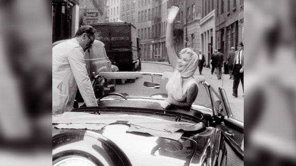 அழகு பதுமை மர்லின் மன்றோ 7 ஆண்டுகளாக பயன்படுத்திய கார் ஏலம் விடப்படுகிறது.. சுவாரசிய தகவல்கள்