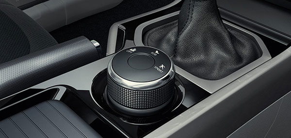 ரூ.7.14 லட்சம் ஆரம்ப விலையில் டாடா நெக்ஸான் க்ரேஸ் லிமிடெட் எடிசன் மாடல் விற்பனைக்கு அறிமுகம்..