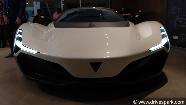 வஸிராணி ஷூல் எலெக்ட்ரிக் ஹைப்பர் காரின் கான்செப்ட் மாடல் அறிமுகம்!!