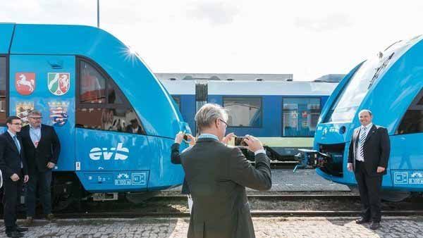 உலகின் முதல் ஹைட்ரஜன் பியூயல் ரயில் அறிமுகம்