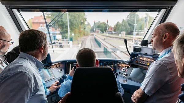 உலகின் முதல் ஹைட்ரஜன் பியூயல் ரயில் அறிமுகம்