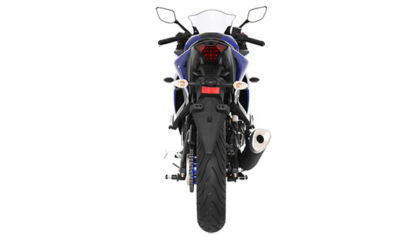 புதிய யமஹா YZF - R25, R3 பைக்குகள் நவம்பரில் அறிமுகம் !!