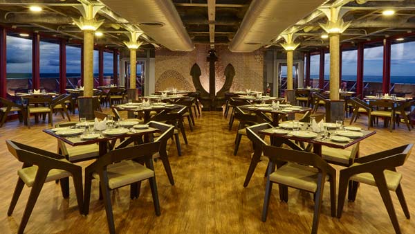 சகல வசதிகளுடன் கூடிய இந்தியாவின் முதல் உல்லாச கப்பல் நாளை முதல் இயக்கம்.. டிக்கெட் விலை குறைவுதான்