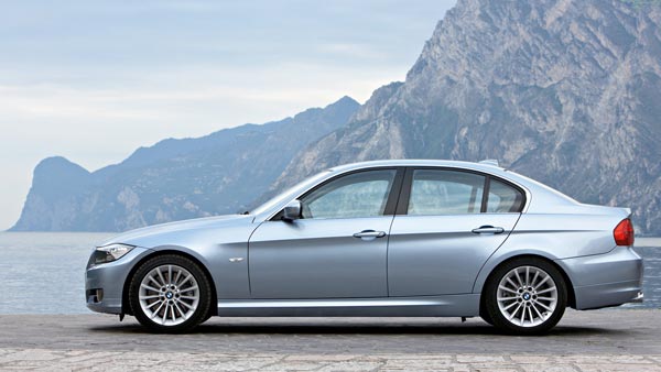 அபராதம் என்ற பெயரில் வாகன ஓட்டியிடம் 1.4 லட்ச ரூபாயை சுருட்டிய போலீசார்..