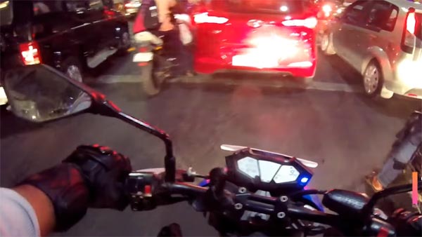 உயர்ரக பைக்குகளை பார்த்தாலே “வசூல்” செய்யும் சென்னை போலீஸ்… ! இதுக்கு ஒரு முடிவே இல்லையா..?