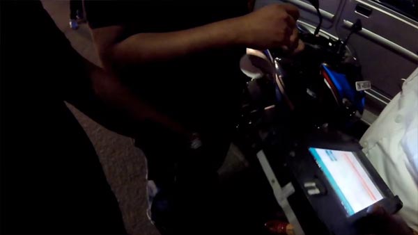 உயர்ரக பைக்குகளை பார்த்தாலே “வசூல்” செய்யும் சென்னை போலீஸ்… ! இதுக்கு ஒரு முடிவே இல்லையா..?