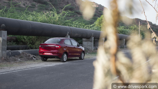 புதிய ஃபோர்டு ஆஸ்பயர் காரின் டெஸ்ட் டிரைவ் ரிப்போர்ட்!