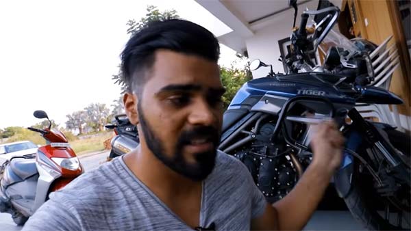 பைக்கை விட இந்த ஹெல்மெட்டின் விலை அதிகம்… அப்படி என்ன தான் இருக்கு அதில்?